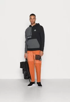 Pier One UNISEX - Tagesrucksack - Black -Pier One 323468b1691d48c69c1792fc80ef088e