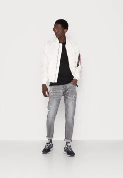 Pier One UNISEX - Sonstige Accessoires - Gold-coloured 10 Pier One UNISEX - Sonstige Accessoires - Gold-coloured -Pier One 32b2b32db81d433ba0dcc59046def6ab