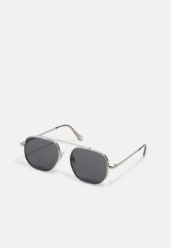 Pier One UNISEX - Sonnenbrille - Silver-coloured, Black 11 Pier One UNISEX - Sonnenbrille - Silver-coloured, Black -Pier One 4ac756a90d1641d7b0579f1c754b2570 4