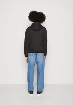 Pier One Regenjacke / Wasserabweisende Jacke - Black -Pier One 4e357a4c9dc64463935acb495187a2e8