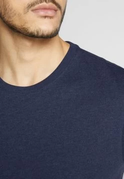 Pier One 4 PACK - T-Shirt Basic - Black/white/blue 10 Pier One 4 PACK - T-Shirt Basic - Black/white/blue -Pier One 5847a37145c74e25a85f71f4653216cb