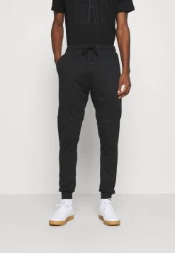 Pier One Jogginghose - Black 11 Pier One Jogginghose - Black -Pier One 8abcd4367e884d77ae9a41afc9d3bde0 1