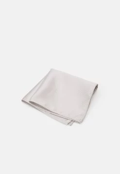 Pier One SET - Sonstige Accessoires - Silver 9 Pier One SET - Sonstige Accessoires - Silver -Pier One ac188c39a46c41b28b7968f88d050584